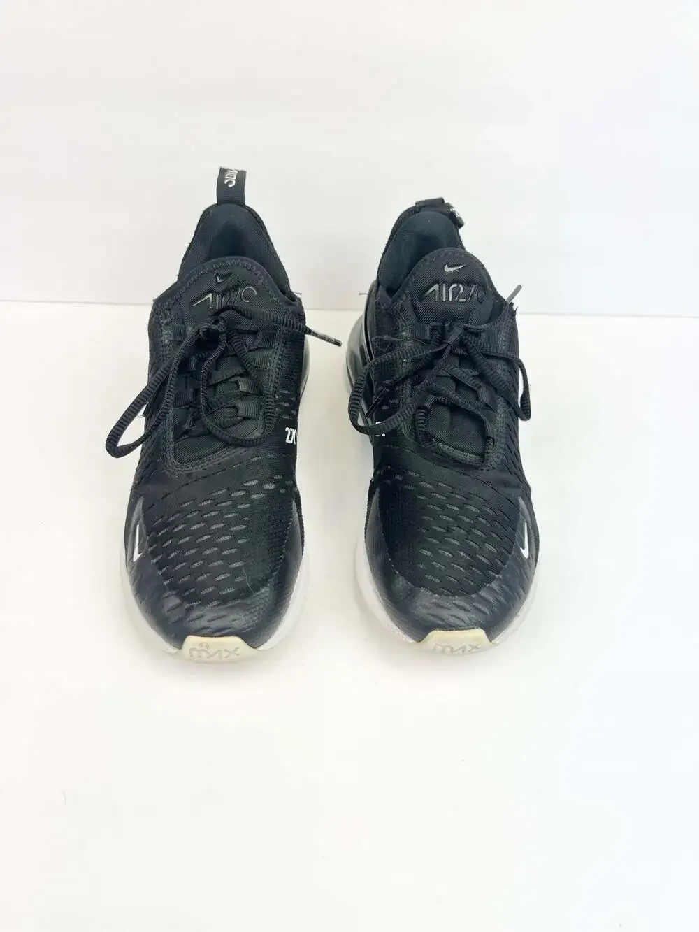 Nike Air Max 270 Black/White Youth Running Shoes (943345-001)